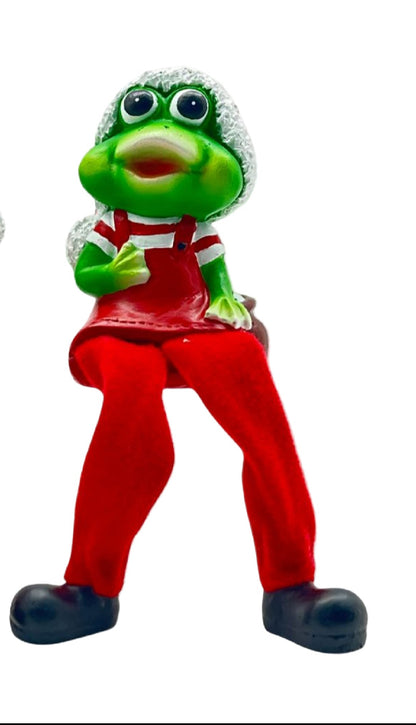 Christmas Hazr & Megz Shelf Sitters